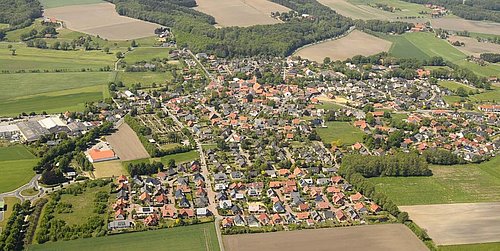 Foto, Luftaufnahme der Gemeinde Ostercappeln.
