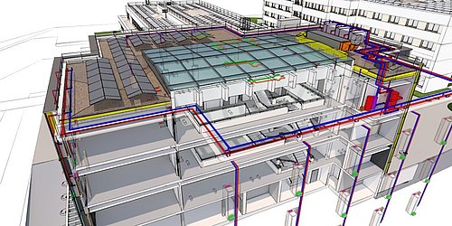 Detailzeichnung, angefertigt von Architekten Nussmüller, eines Gebäudes mit farbigen Rohrleitungen in Rot, Blau, Gelb und Grün. Sichtbar sind verschiedene Ebenen und ein Glasdach. 