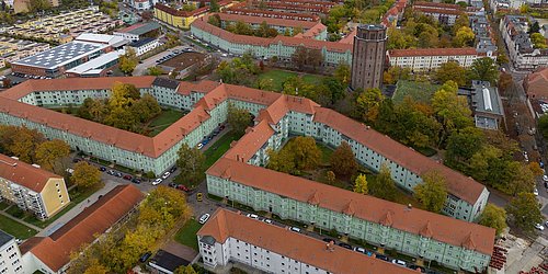 Foto, Luftaufnahme des Quartiers Lutherviertel und umliegende städtische Umgebung.