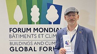 Foto, Prof. Thomas Lützkendorf