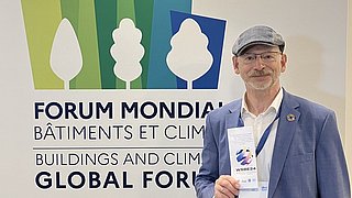 Foto, Prof. Thomas Lützkendorf